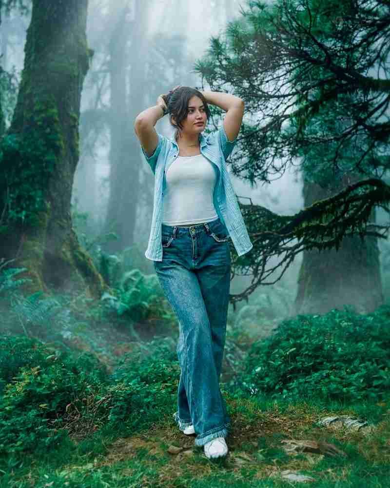 Cinematic Foggy Forest AI Photo Editing Prompt