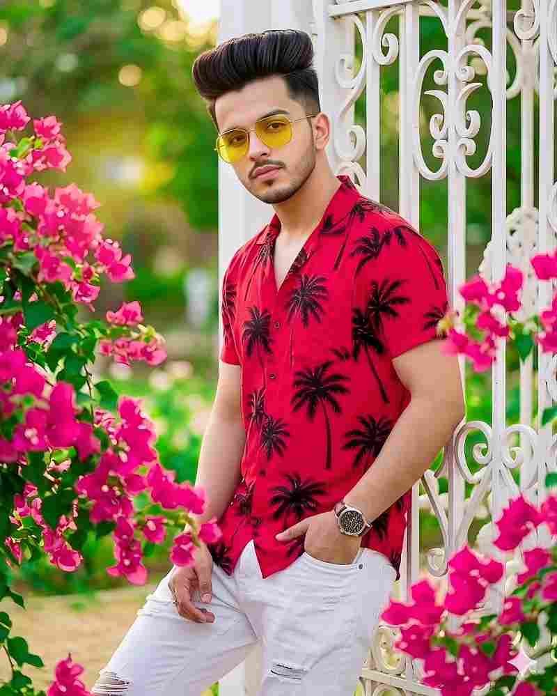 Viral Boy AI Photo Editing Prompt: Stylish Man at Iron Gate